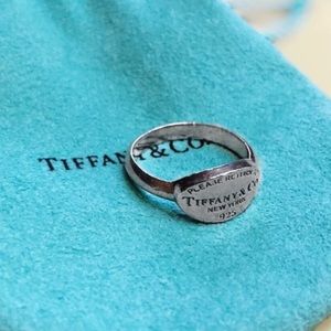 Please return to Tiffany’s & Co.